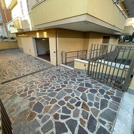 Appartamento Via Dei Fabbri Navali Лидо-ди-Остия Экстерьер фото